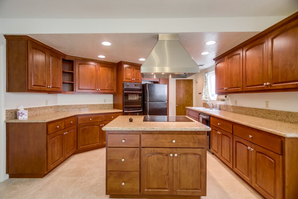 Virtual tour photo 24 of 53 for 3235 Horton Ave