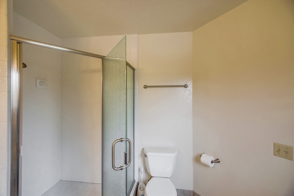 Virtual tour photo 35 of 53 for 3235 Horton Ave