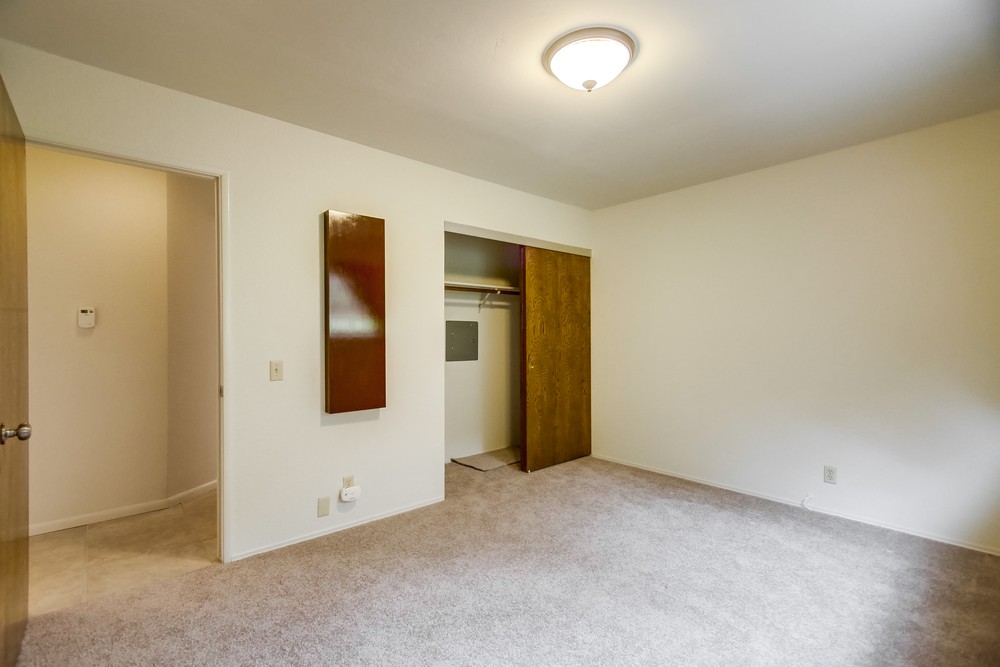 Virtual tour photo 38 of 53 for 3235 Horton Ave
