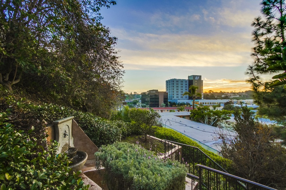 Virtual tour photo 64 of 77 for 3235 Madrid St