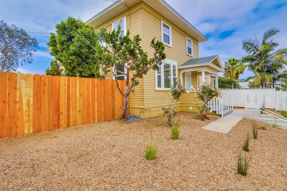 Virtual tour photo 8 of 59 for 3241 Clay Ave