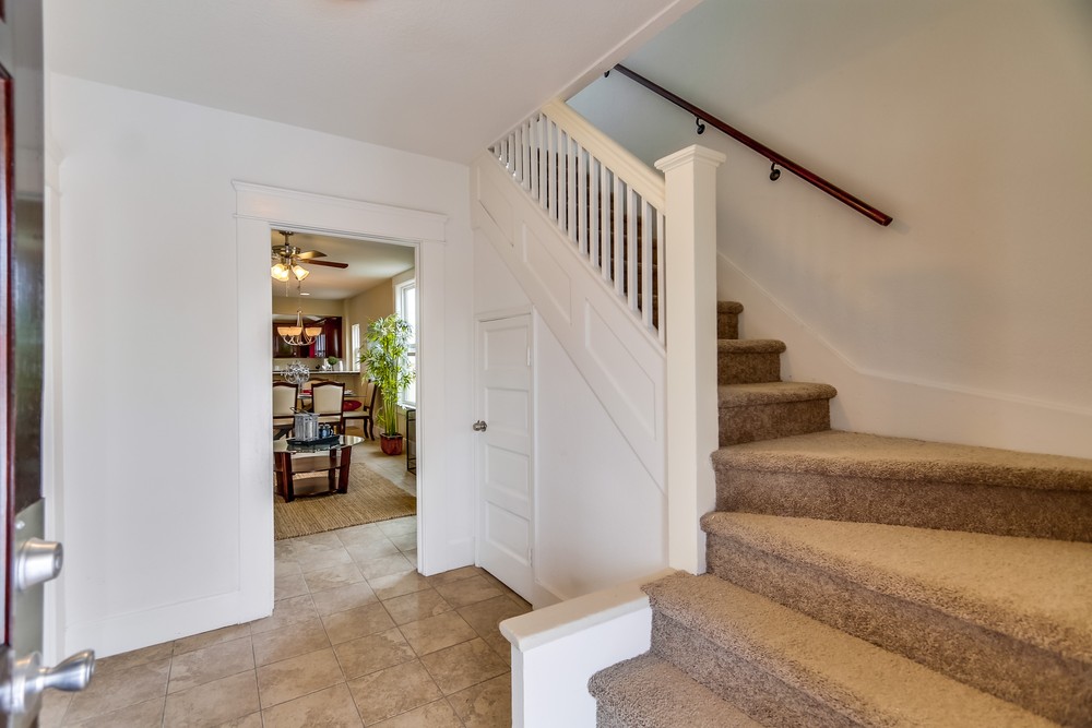 Virtual tour photo 9 of 59 for 3241 Clay Ave