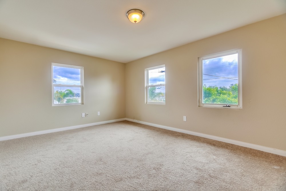 Virtual tour photo 32 of 59 for 3241 Clay Ave