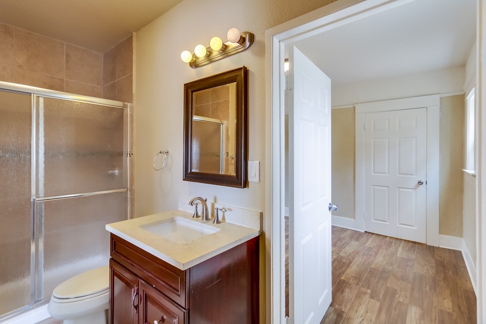 Virtual tour photo 42 of 59 for 3241 Clay Ave