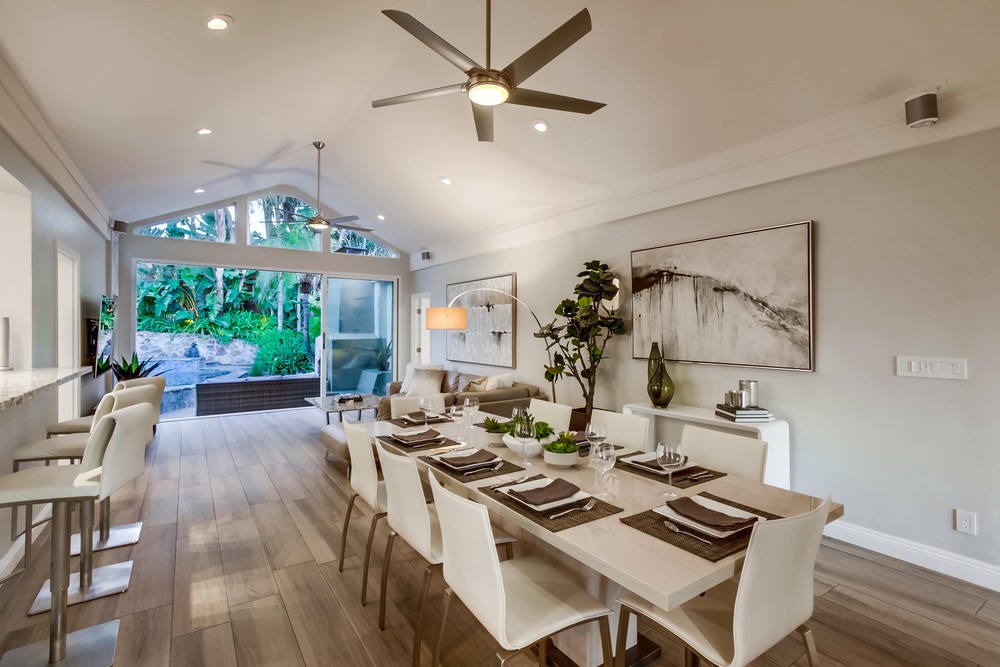 Virtual tour photo 20 of 52 for 3243 Columbia St