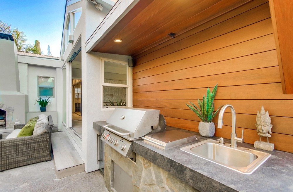 Virtual tour photo 49 of 52 for 3243 Columbia St