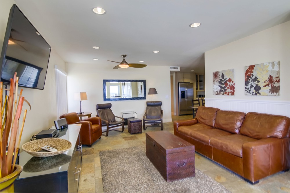Virtual tour photo 10 of 65 for 3243 Ocean Front Walk #1