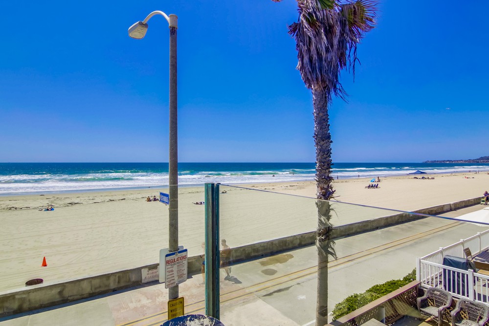 Virtual tour photo 28 of 65 for 3243 Ocean Front Walk #1