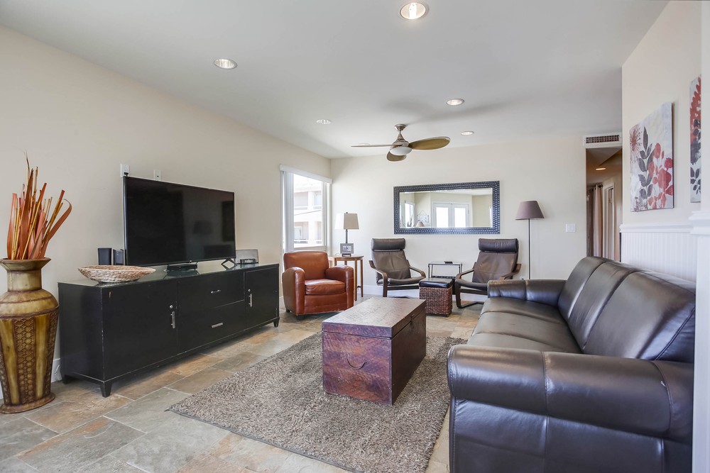 Virtual tour photo 44 of 65 for 3243 Ocean Front Walk #1