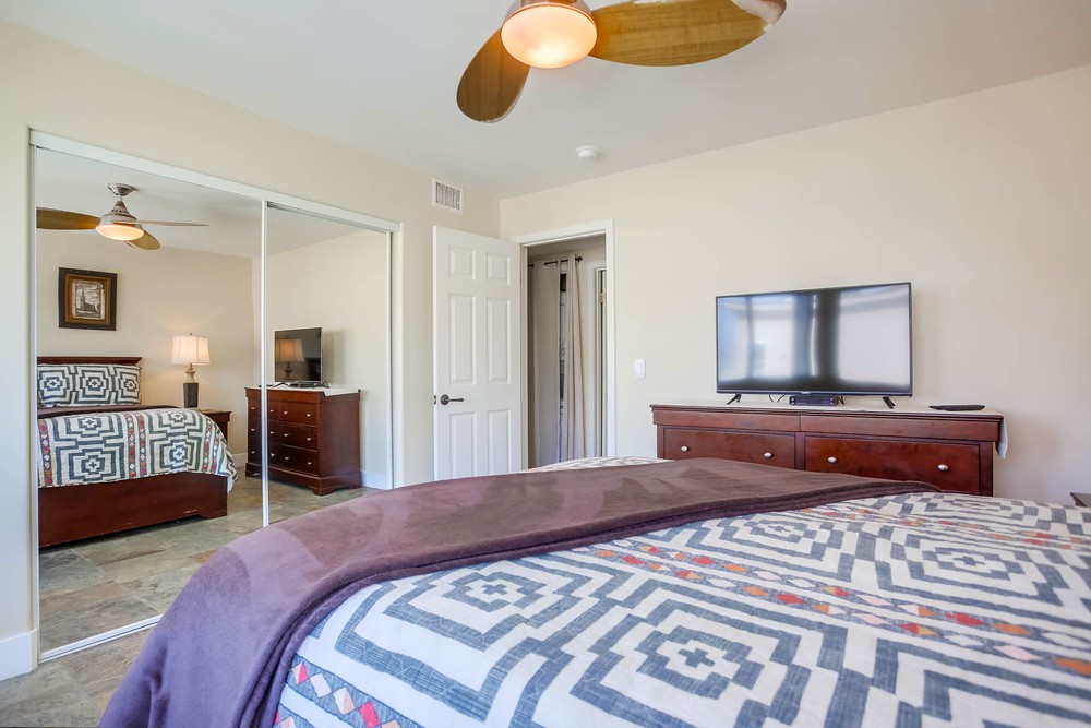 Virtual tour photo 54 of 65 for 3243 Ocean Front Walk #1