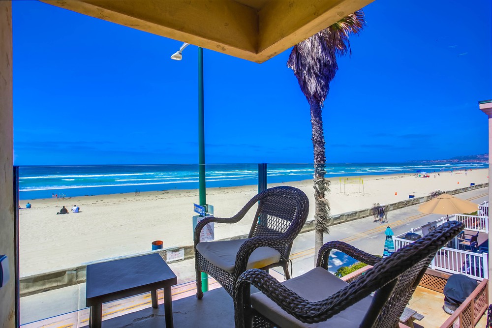 Virtual tour photo 61 of 65 for 3243 Ocean Front Walk #1