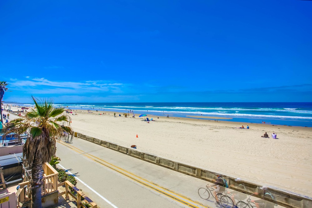 Virtual tour photo 62 of 65 for 3243 Ocean Front Walk #1