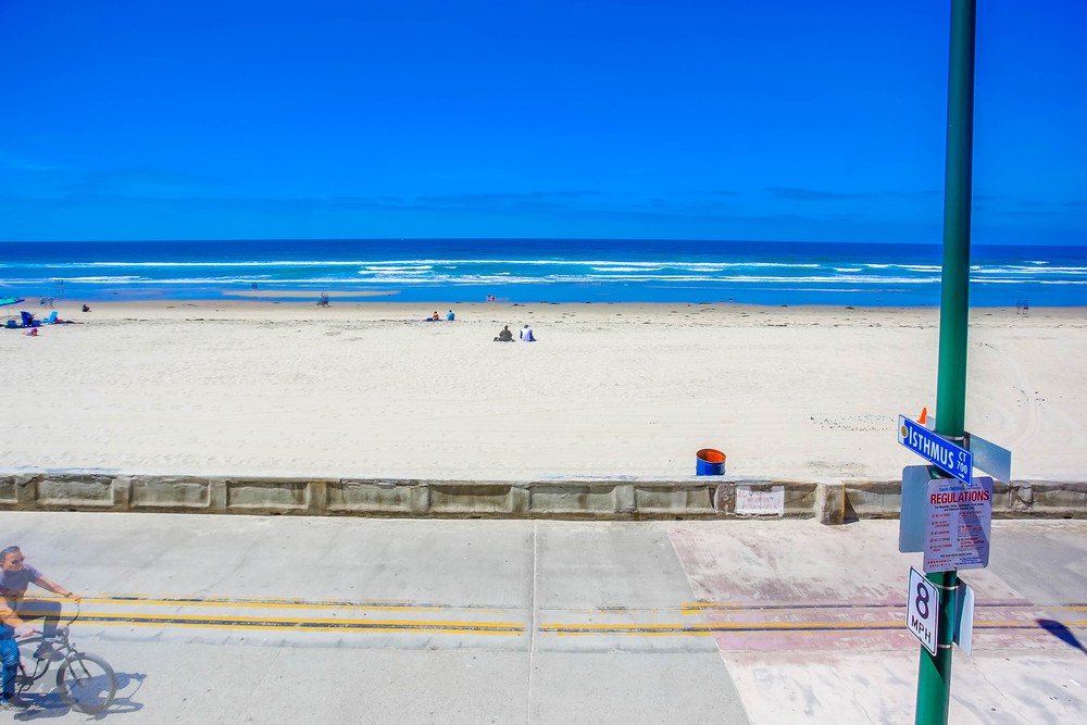 Virtual tour photo 63 of 65 for 3243 Ocean Front Walk #1