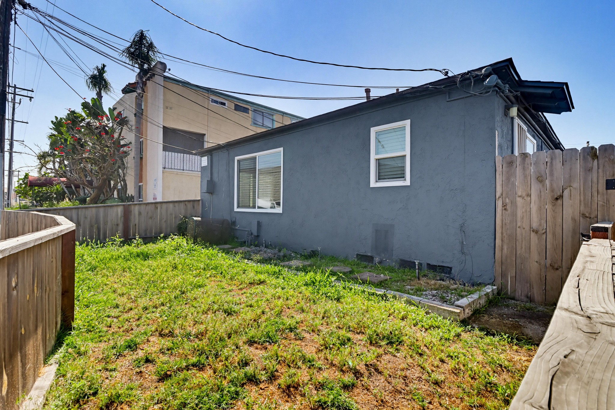 Virtual tour photo 7 of 11 for 3245 Bramson Pl #3245