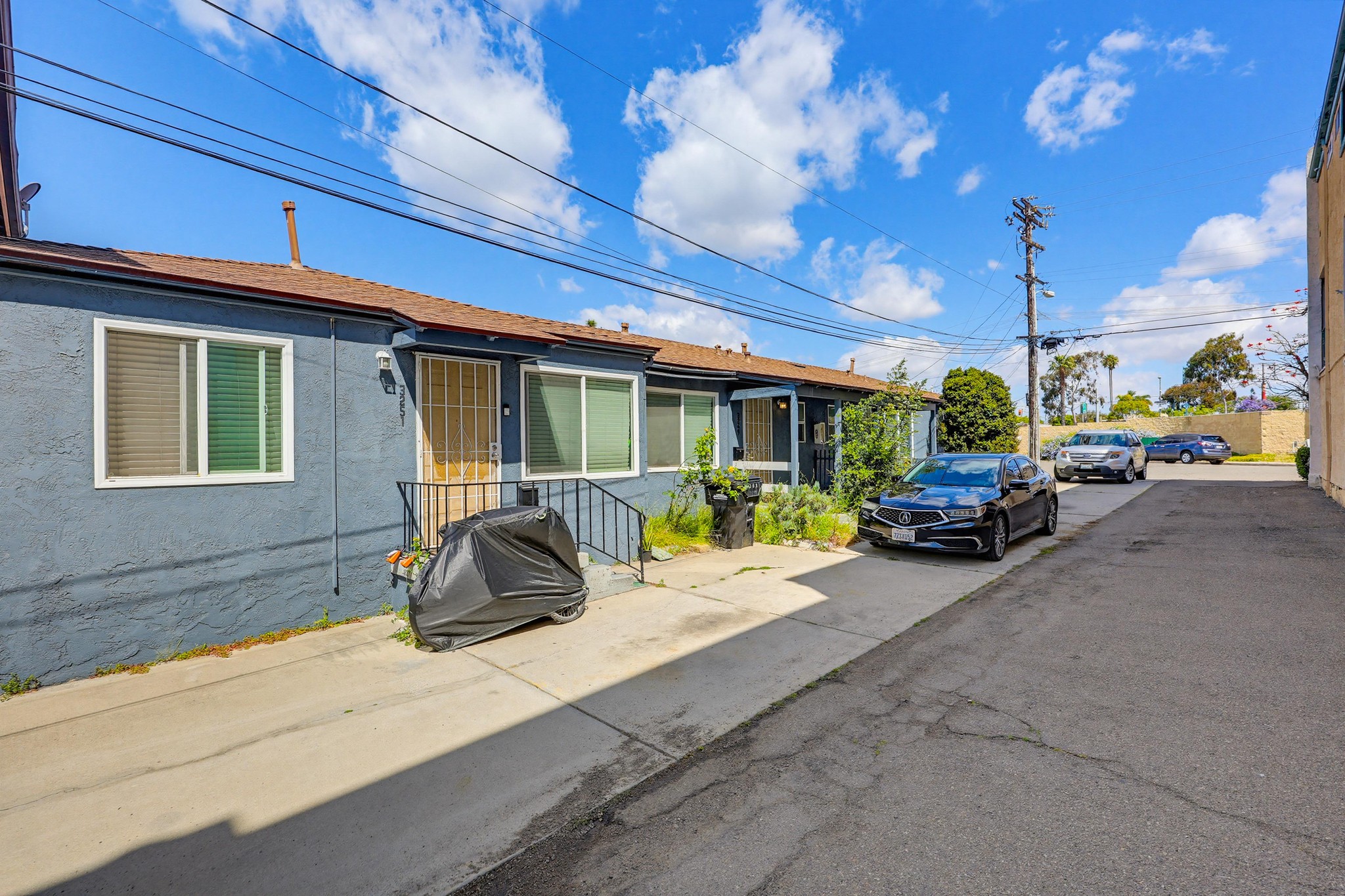 Virtual tour photo 4 of 41 for 3245 Bramson Pl