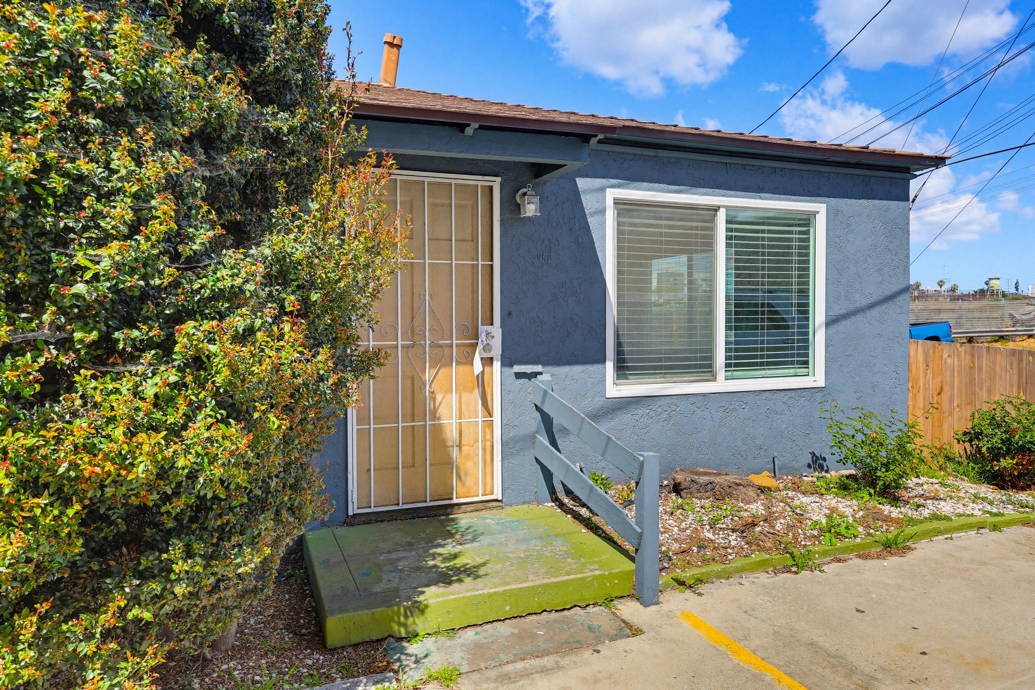 Virtual tour photo 6 of 41 for 3245 Bramson Pl