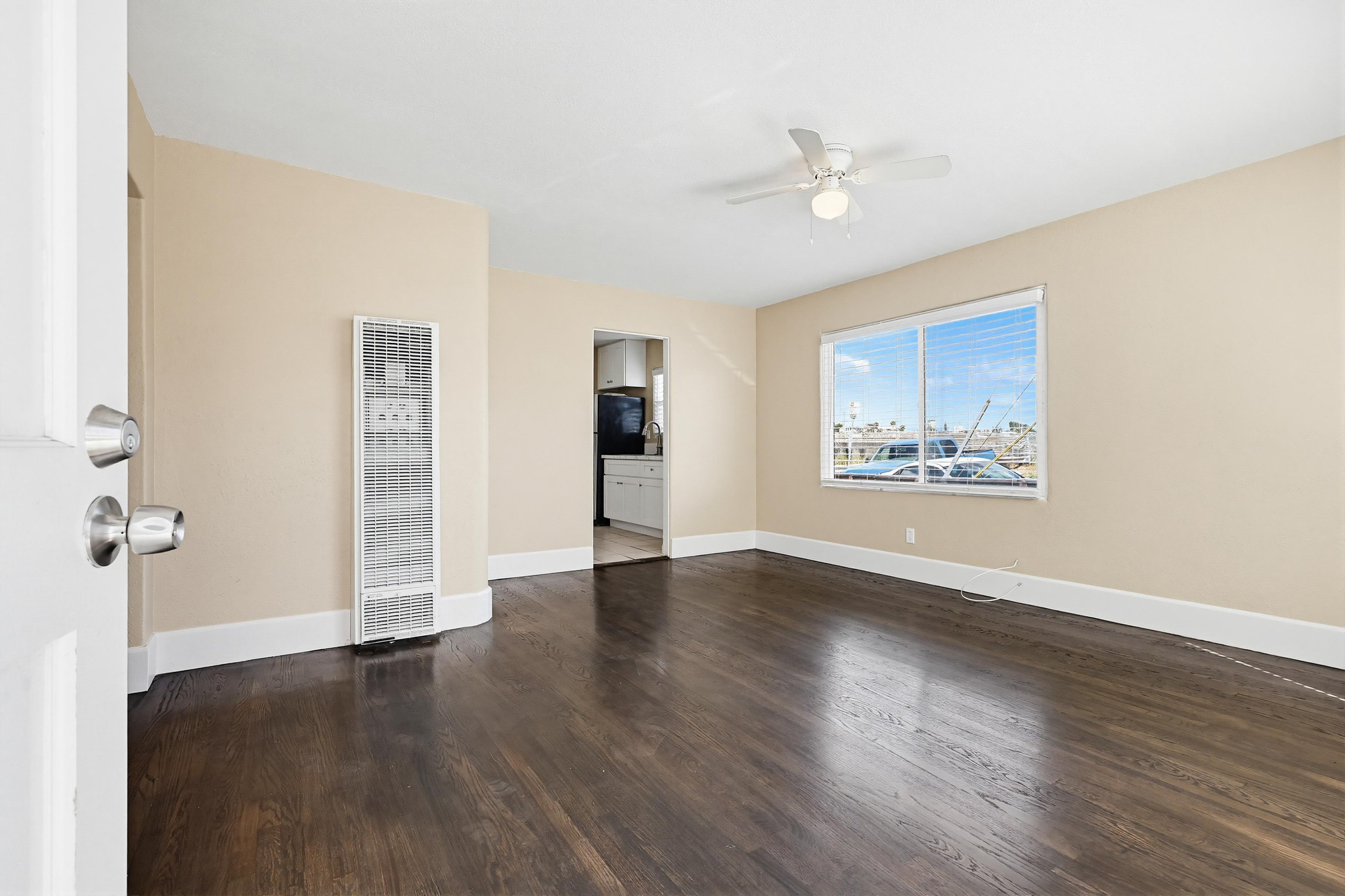 Virtual tour photo 7 of 41 for 3245 Bramson Pl