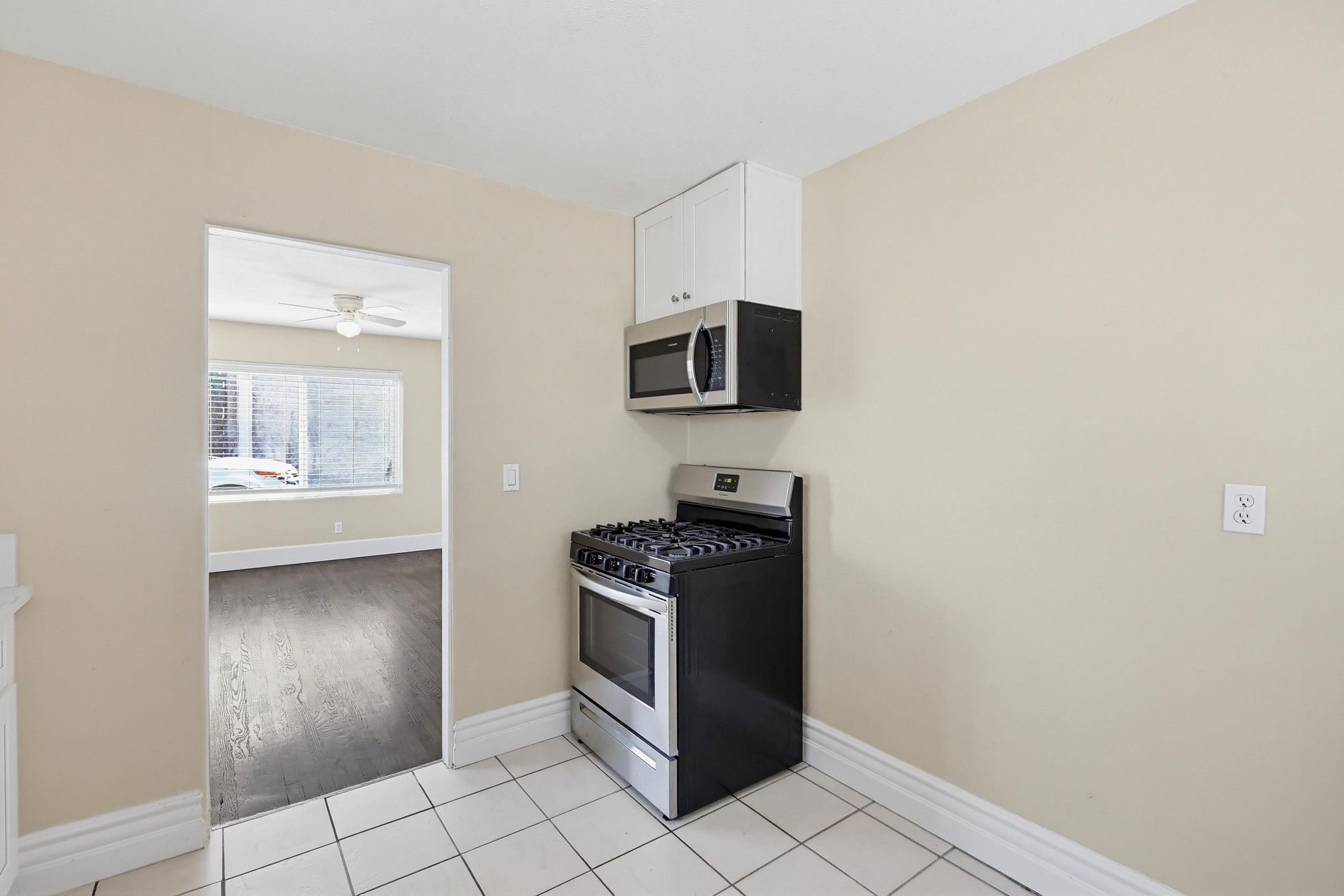 Virtual tour photo 18 of 41 for 3245 Bramson Pl