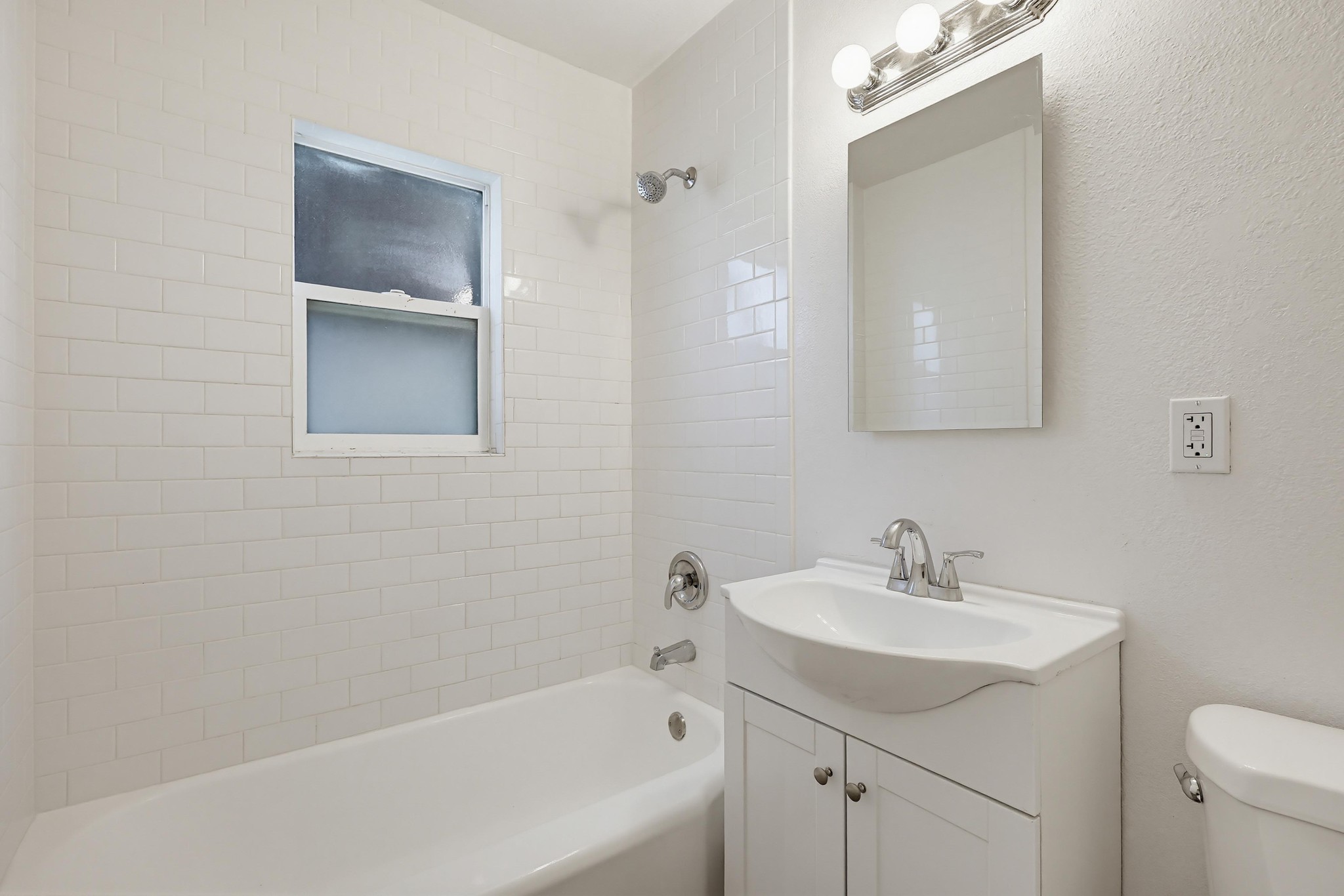 Virtual tour photo 27 of 41 for 3245 Bramson Pl