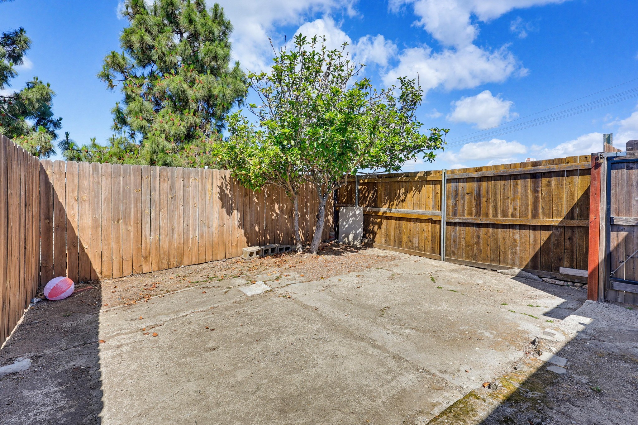 Virtual tour photo 29 of 41 for 3245 Bramson Pl