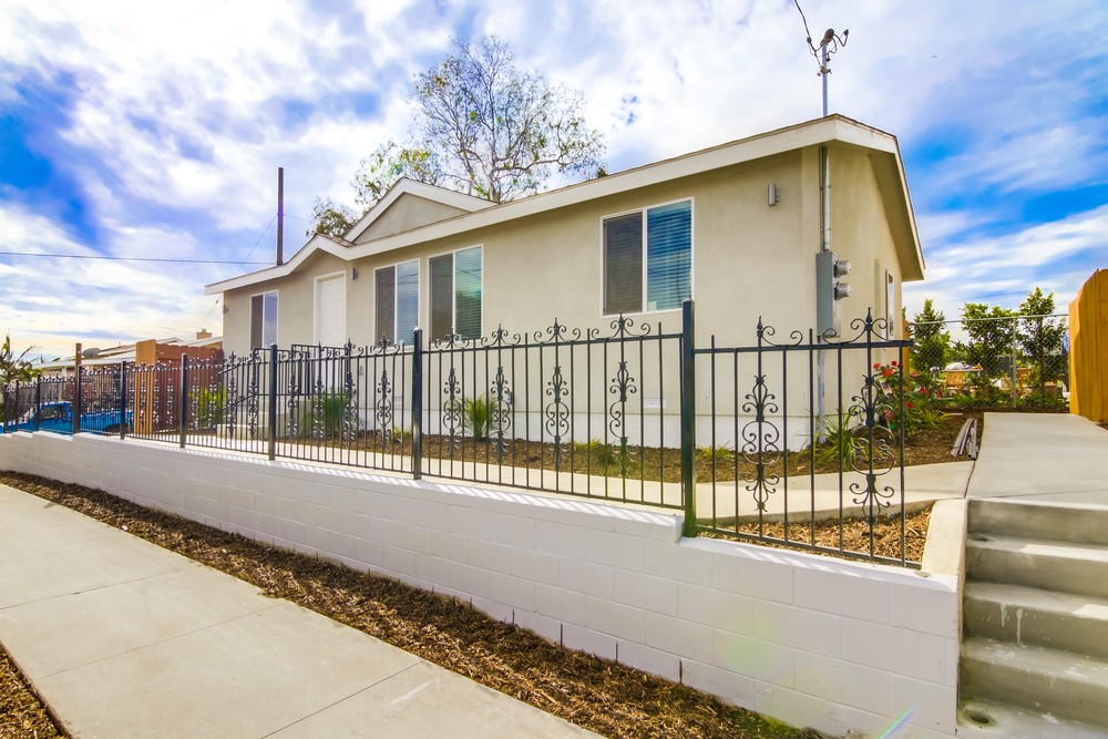 Virtual tour photo 5 of 73 for 3245 Clay Ave