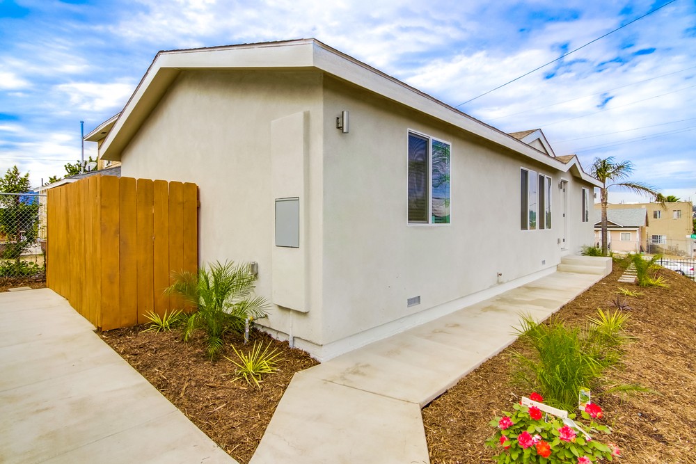 Virtual tour photo 6 of 73 for 3245 Clay Ave