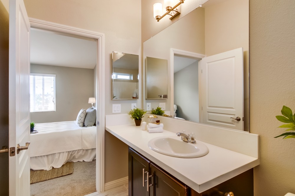 Virtual tour photo 23 of 73 for 3245 Clay Ave