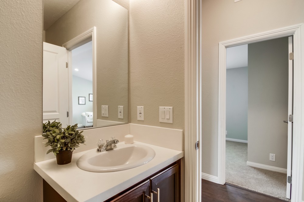 Virtual tour photo 48 of 73 for 3245 Clay Ave
