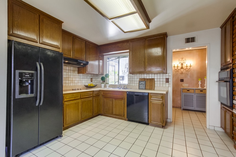 Virtual tour photo 19 of 40 for 3246 Altadena Ave