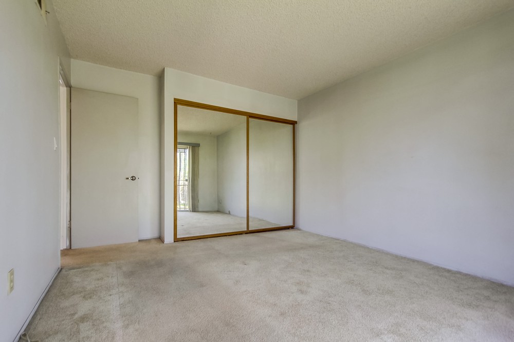 Virtual tour photo 24 of 40 for 3246 Altadena Ave