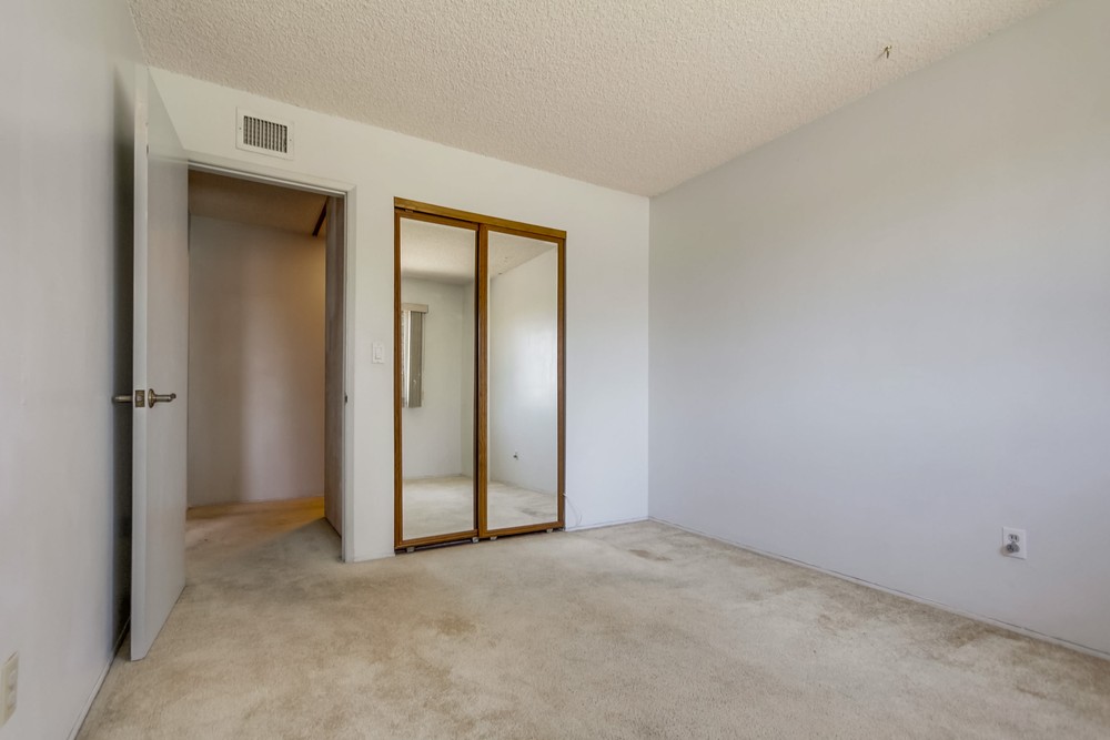 Virtual tour photo 28 of 40 for 3246 Altadena Ave