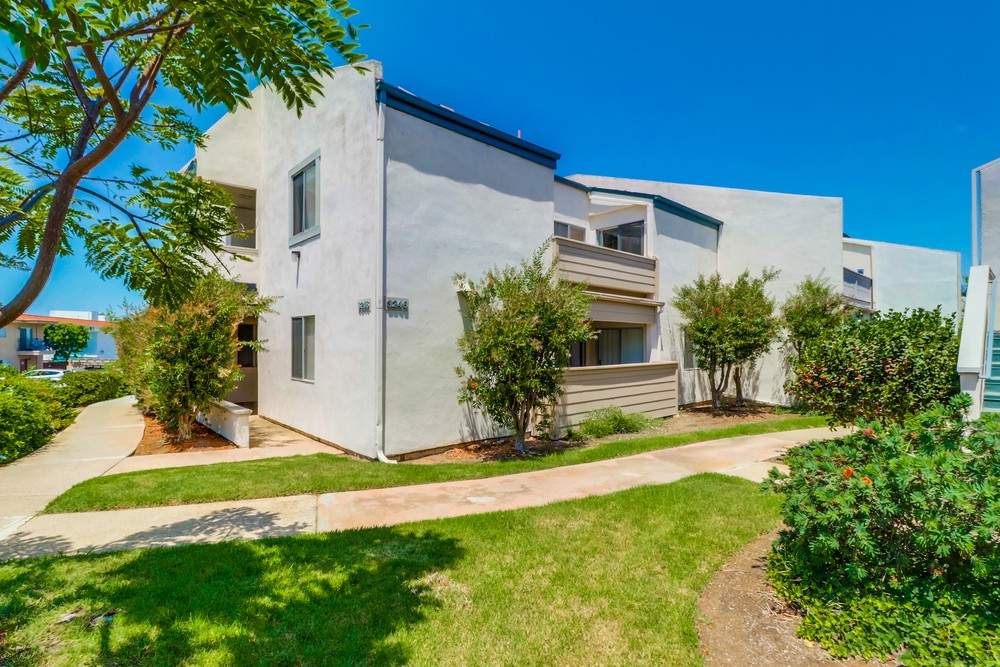 Virtual tour photo 3 of 41 for 3246 Ashford St D