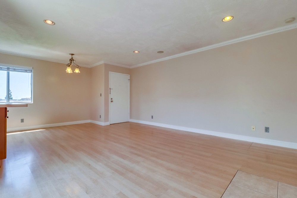 Virtual tour photo 16 of 41 for 3246 Ashford St D