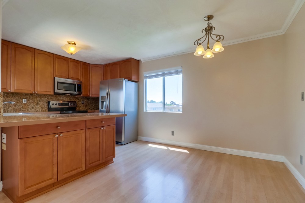 Virtual tour photo 17 of 41 for 3246 Ashford St D