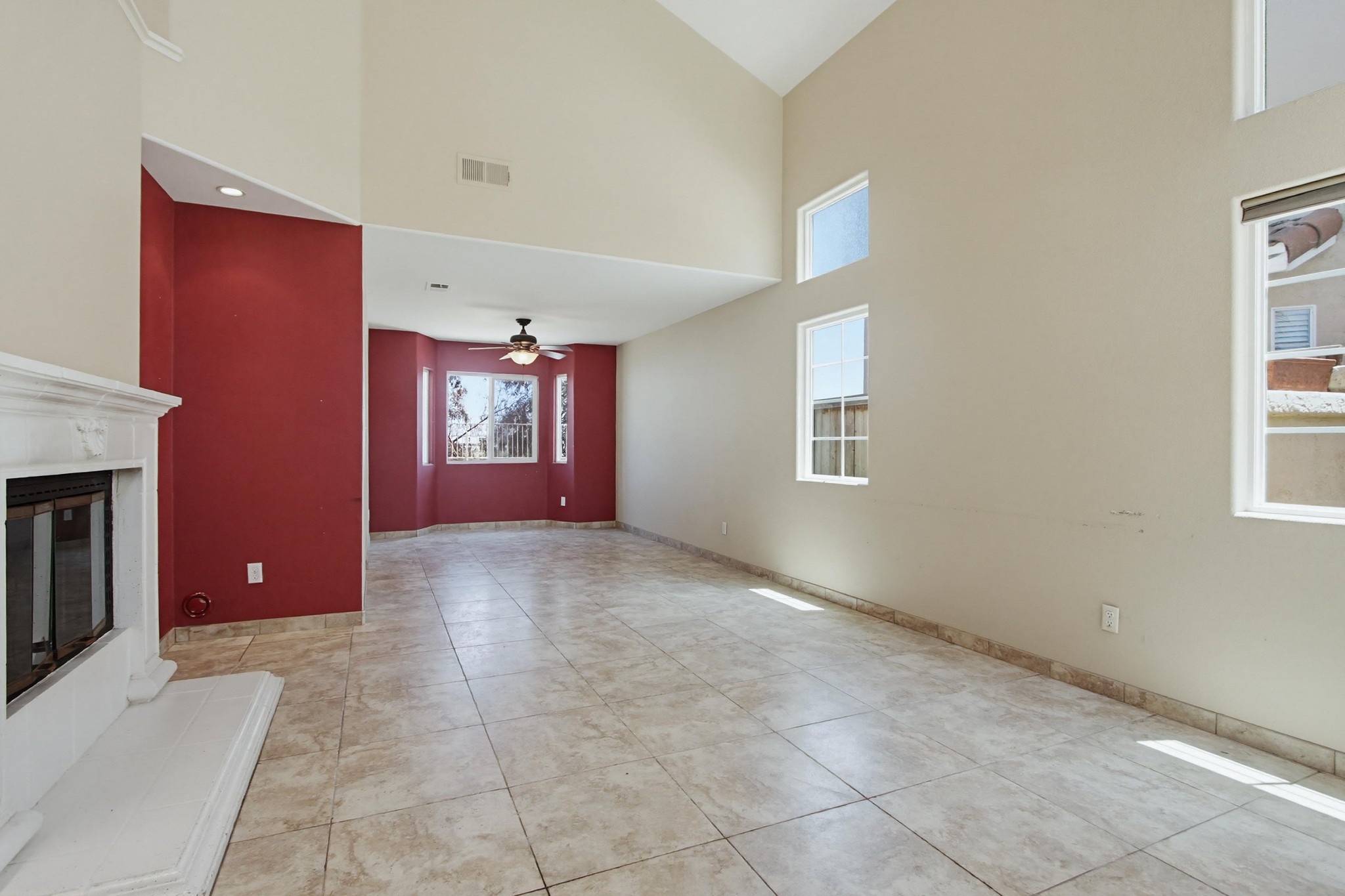 Virtual tour photo 7 of 60 for 3248 San Helena Dr