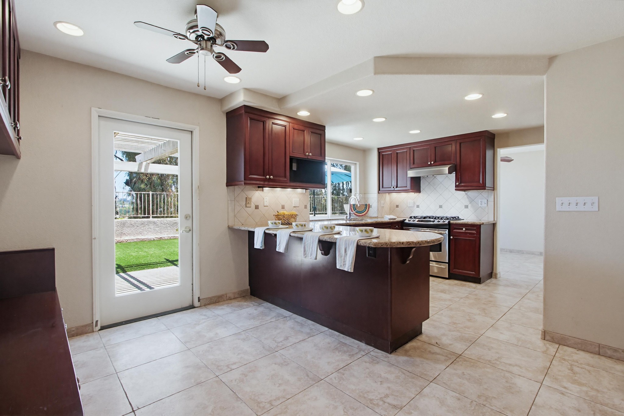 Virtual tour photo 18 of 60 for 3248 San Helena Dr