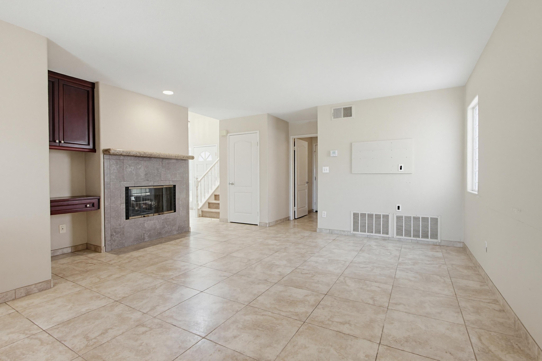 Virtual tour photo 21 of 60 for 3248 San Helena Dr