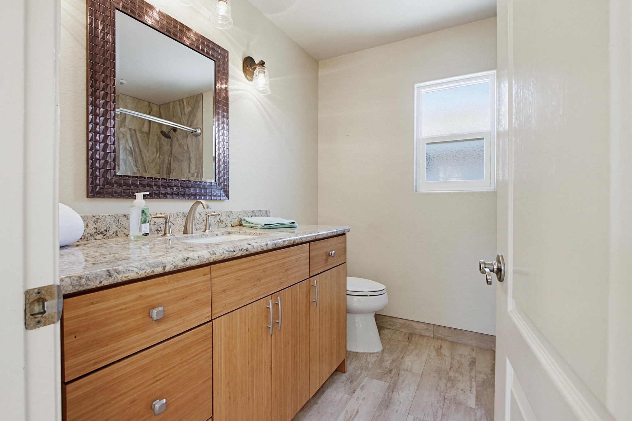 Virtual tour photo 31 of 60 for 3248 San Helena Dr