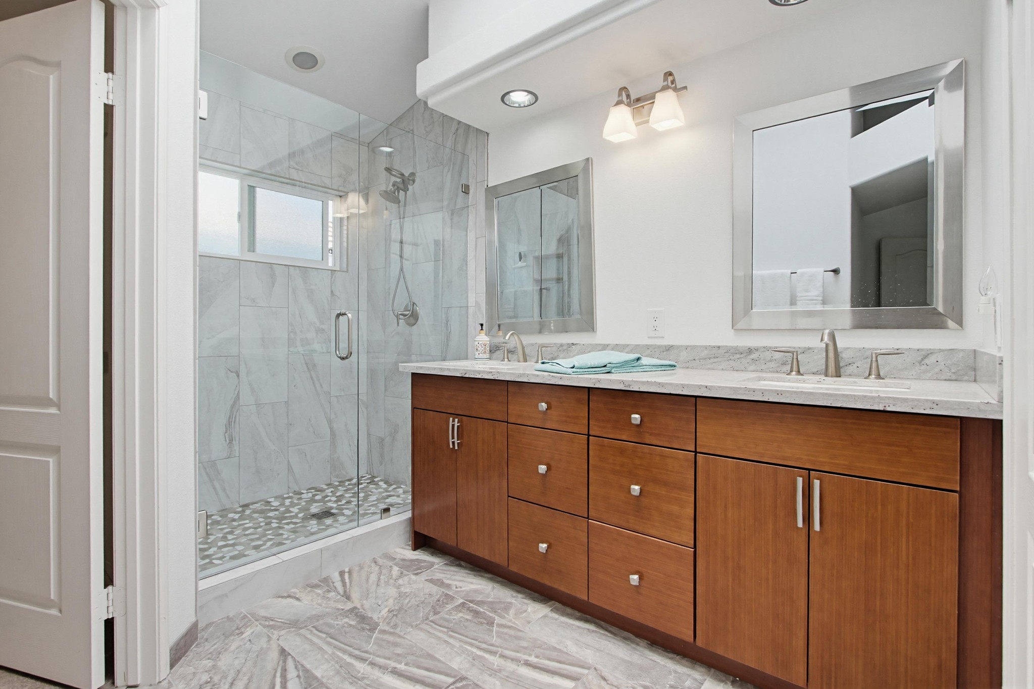 Virtual tour photo 48 of 60 for 3248 San Helena Dr