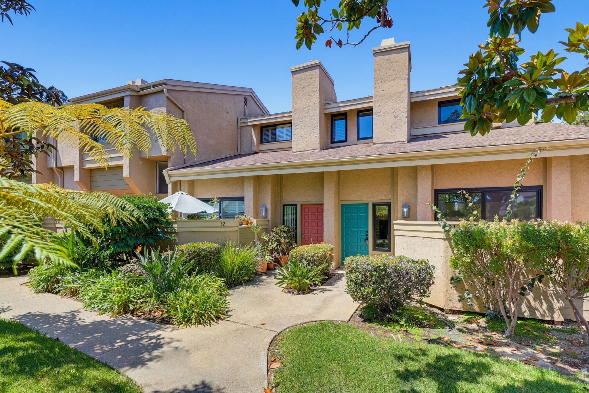 Virtual tour photo 4 of 58 for 3249 Caminito Eastbluff Unit 31
