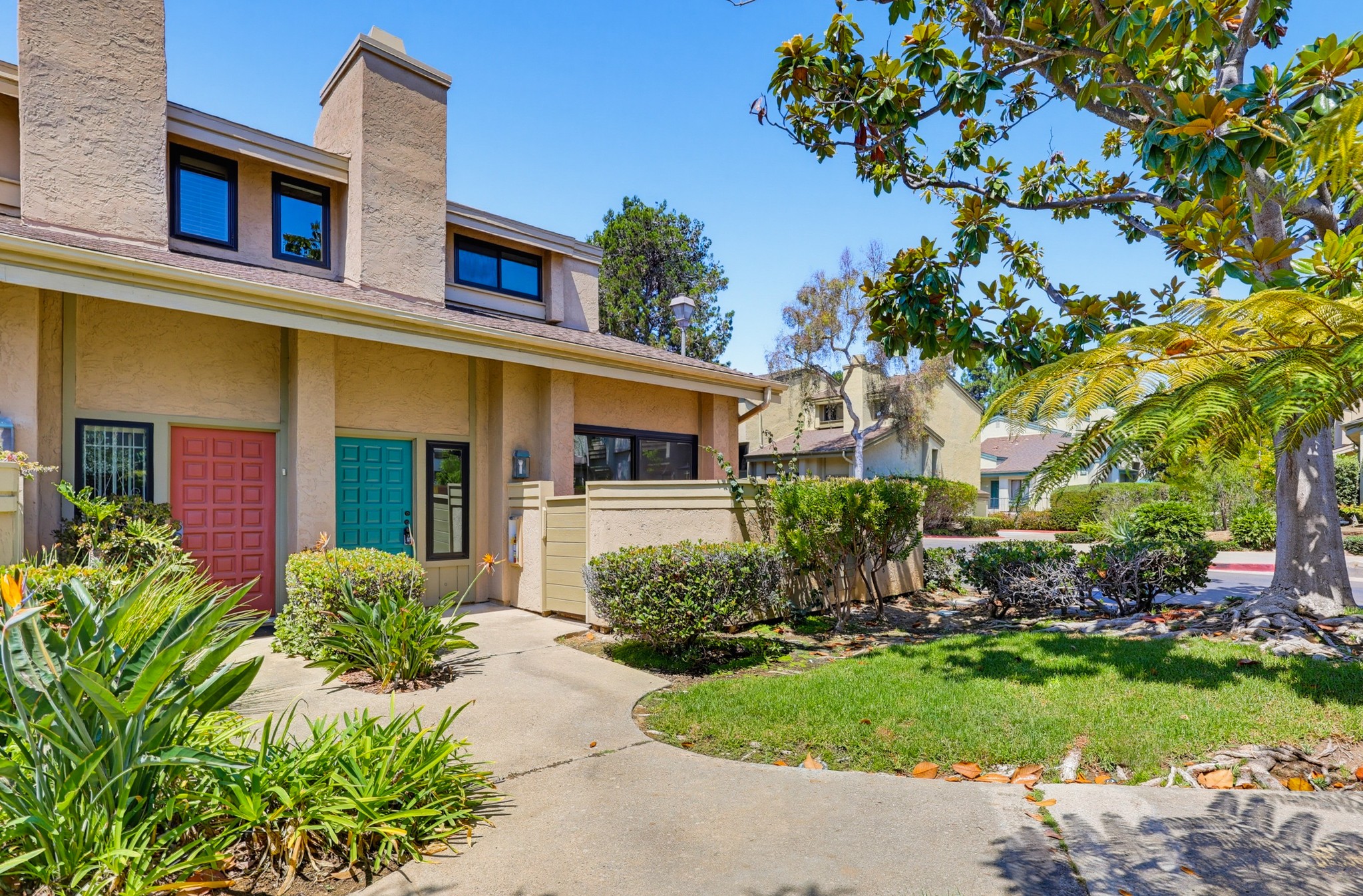 Virtual tour photo 6 of 58 for 3249 Caminito Eastbluff Unit 31