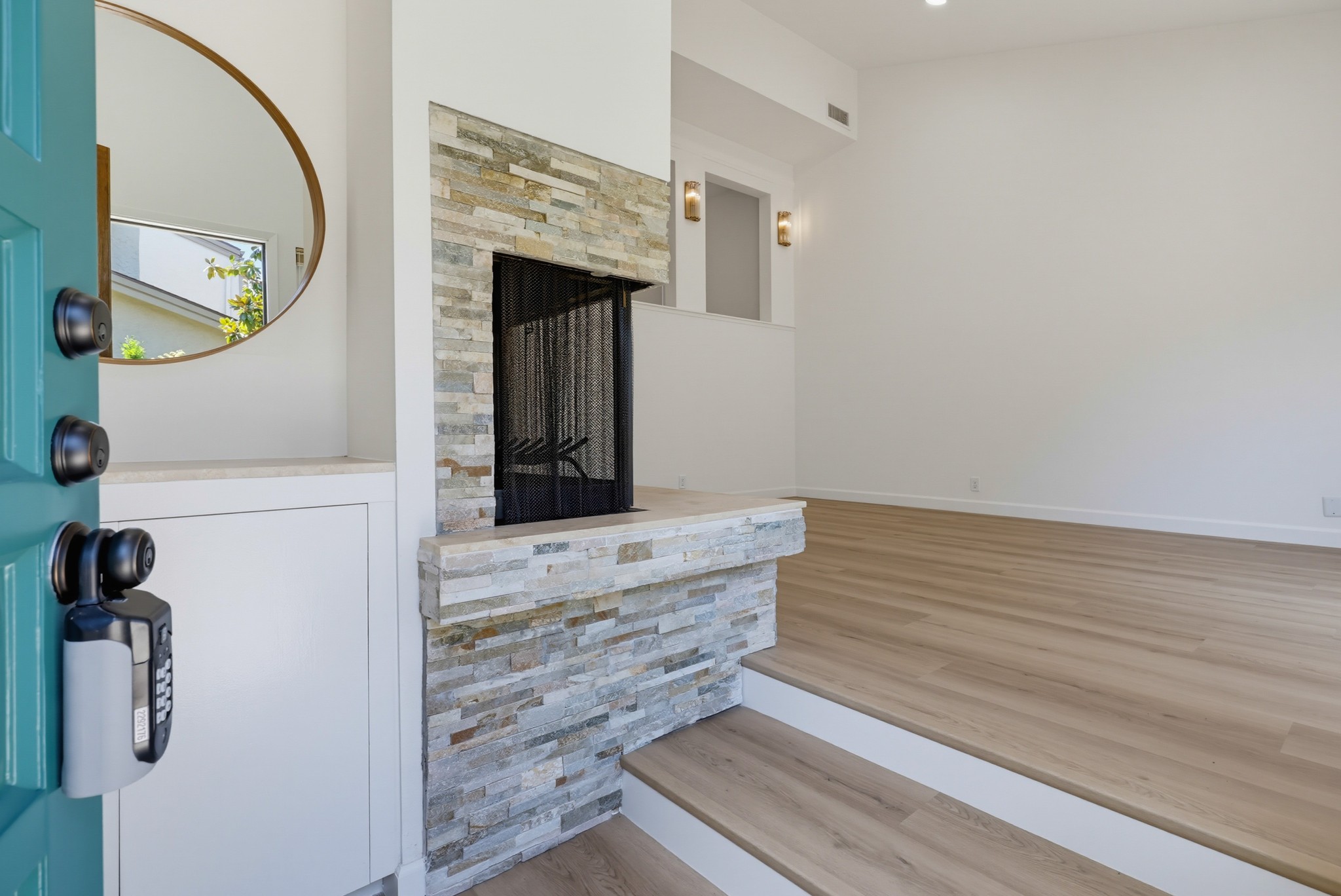 Virtual tour photo 8 of 58 for 3249 Caminito Eastbluff Unit 31