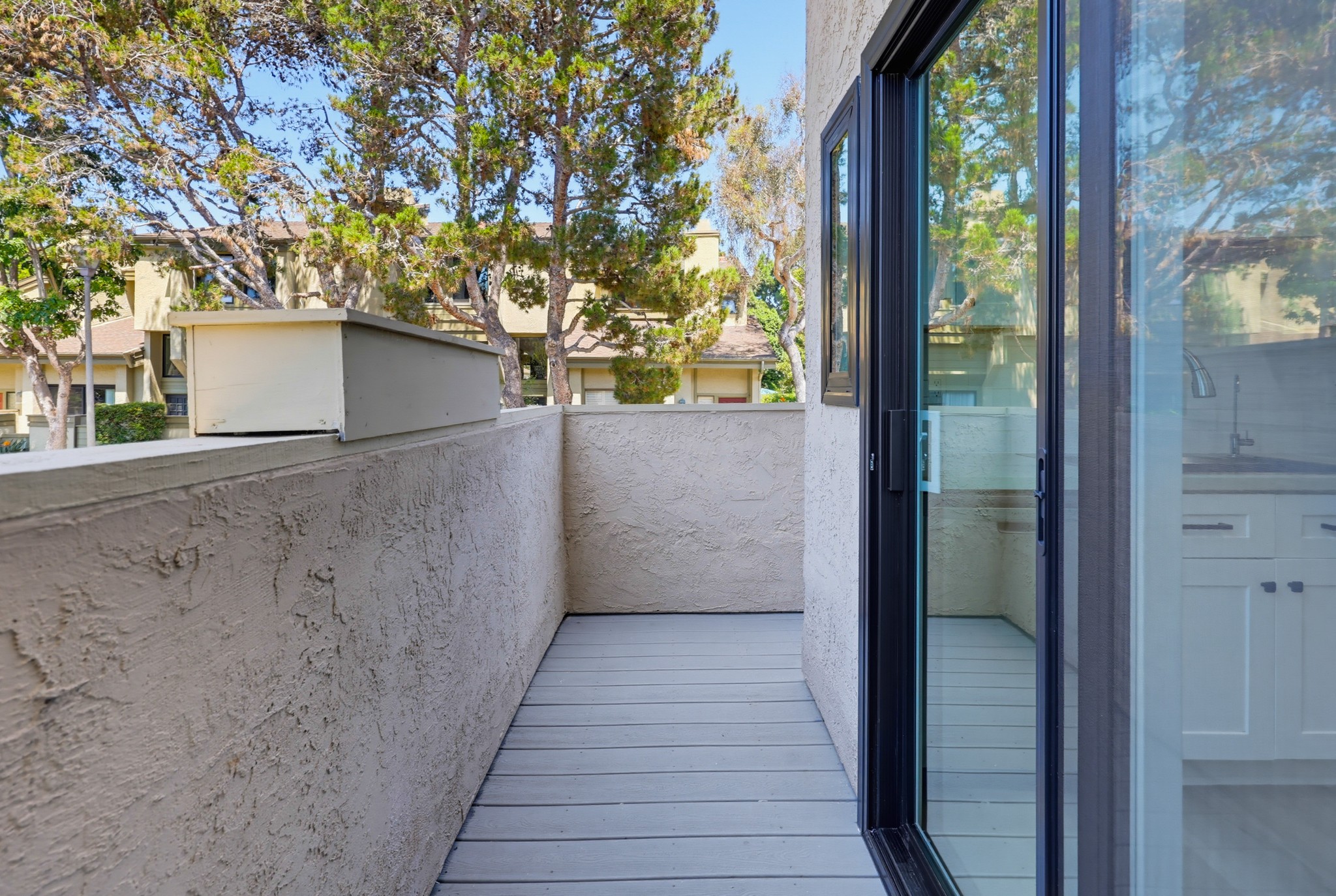 Virtual tour photo 26 of 58 for 3249 Caminito Eastbluff Unit 31