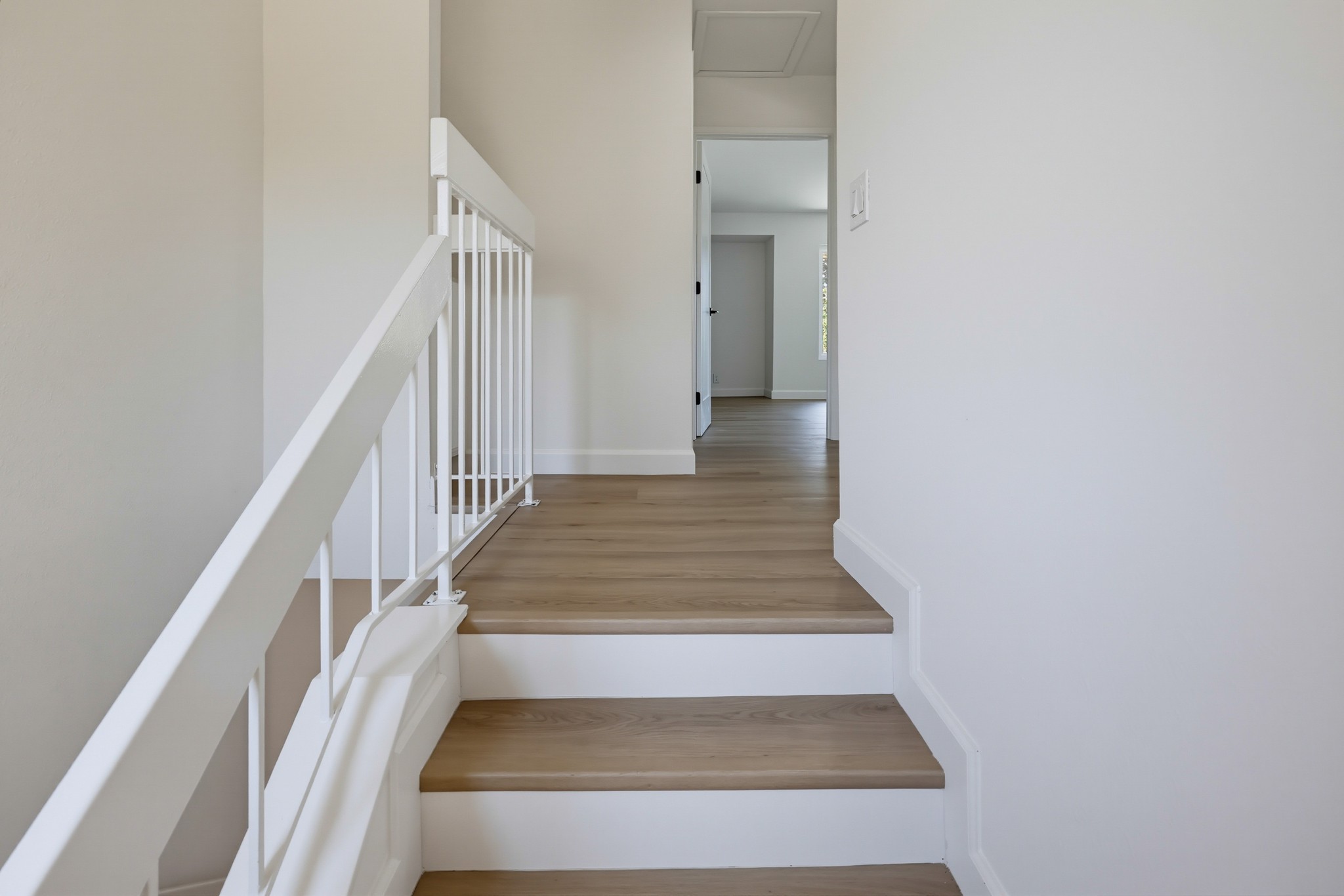 Virtual tour photo 35 of 58 for 3249 Caminito Eastbluff Unit 31