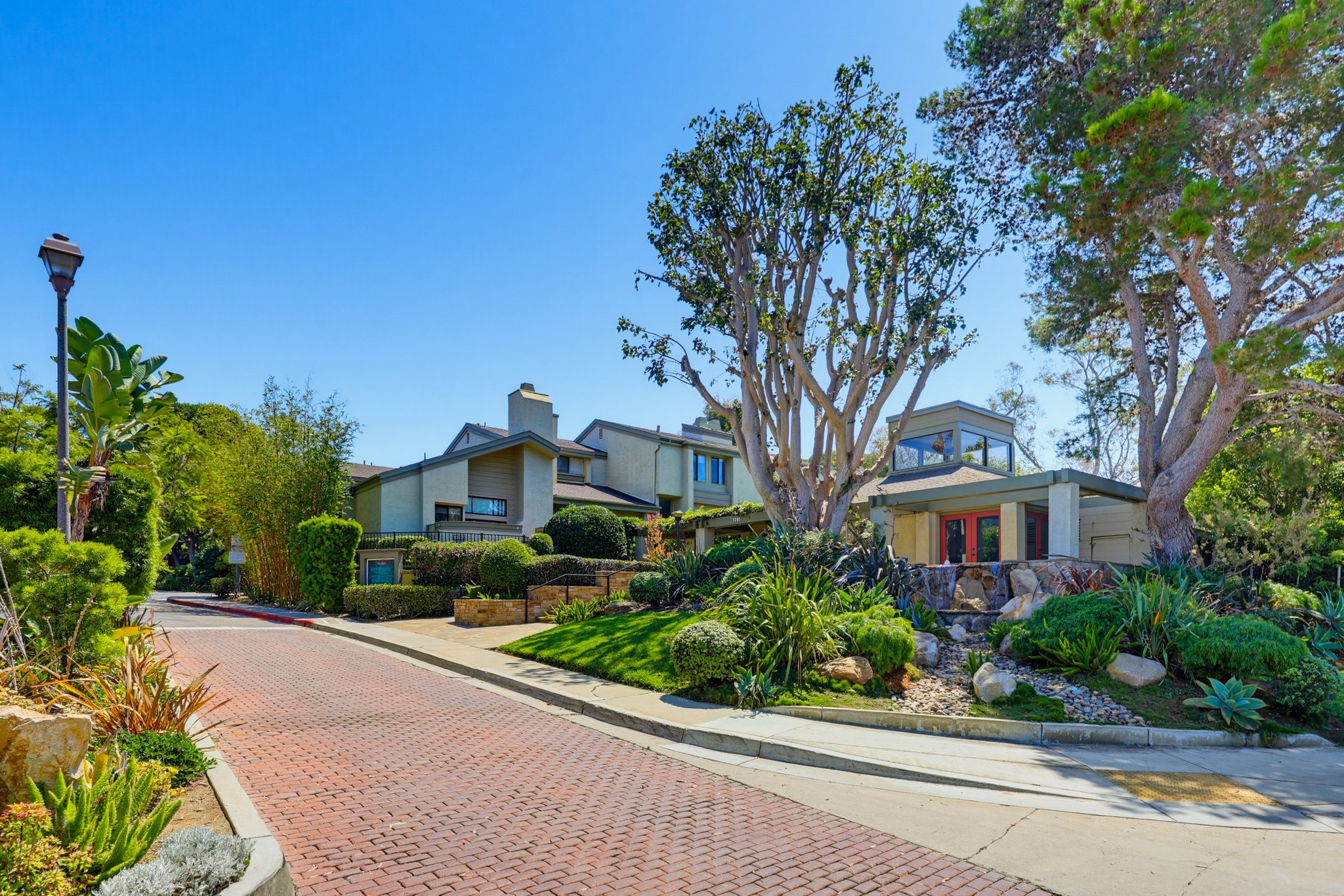 Virtual tour photo 57 of 58 for 3249 Caminito Eastbluff Unit 31
