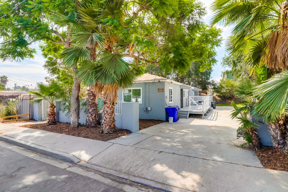 Virtual tour photo 4 of 35 for 3249 Martin Ave
