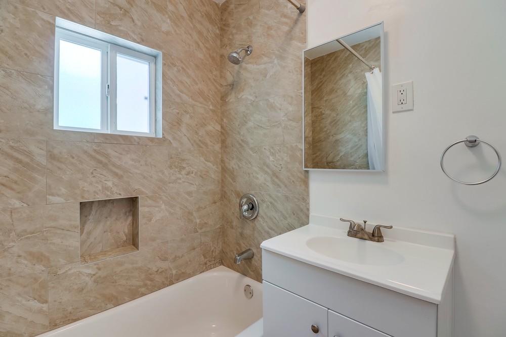 Virtual tour photo 33 of 35 for 3249 Martin Ave