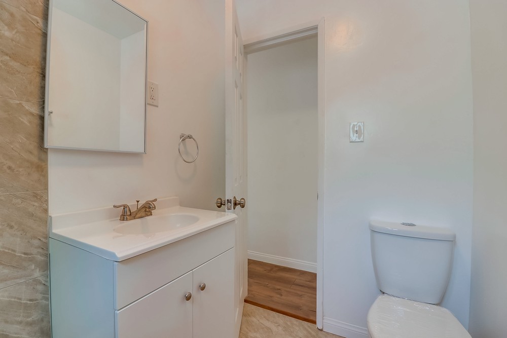 Virtual tour photo 34 of 35 for 3249 Martin Ave