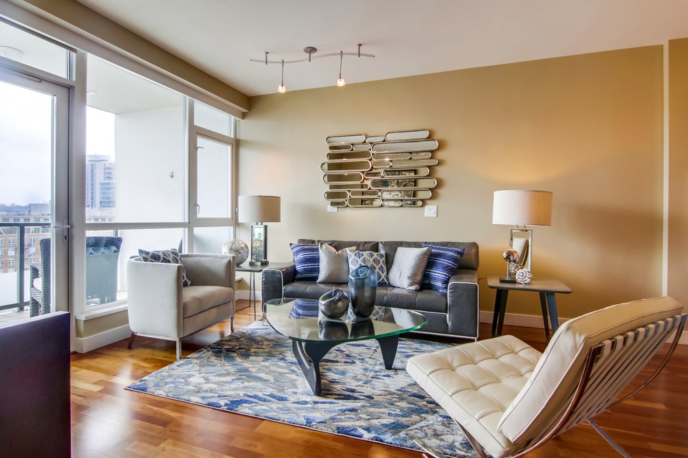 Virtual tour photo 9 of 46 for 325 Seventh Ave #1308