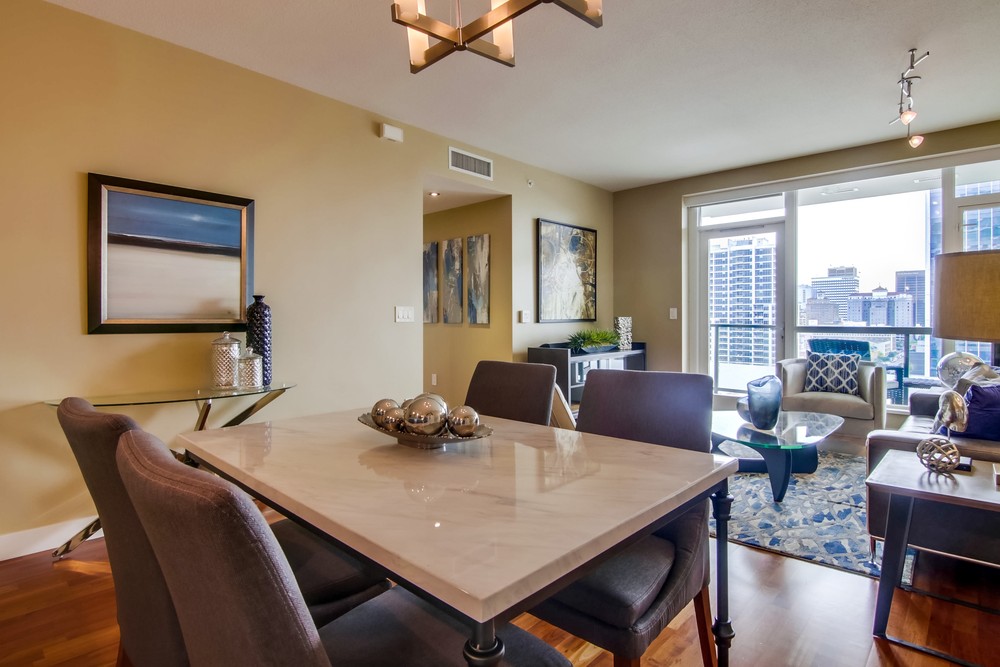 Virtual tour photo 13 of 46 for 325 Seventh Ave #1308